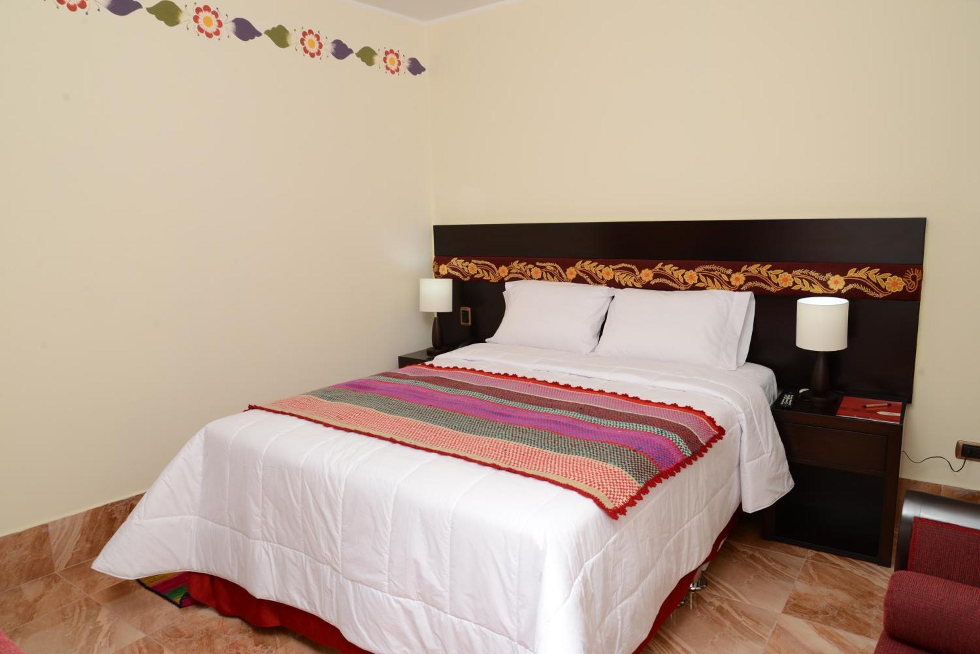 Altipacha Ayacucho Hotel Bagian luar foto