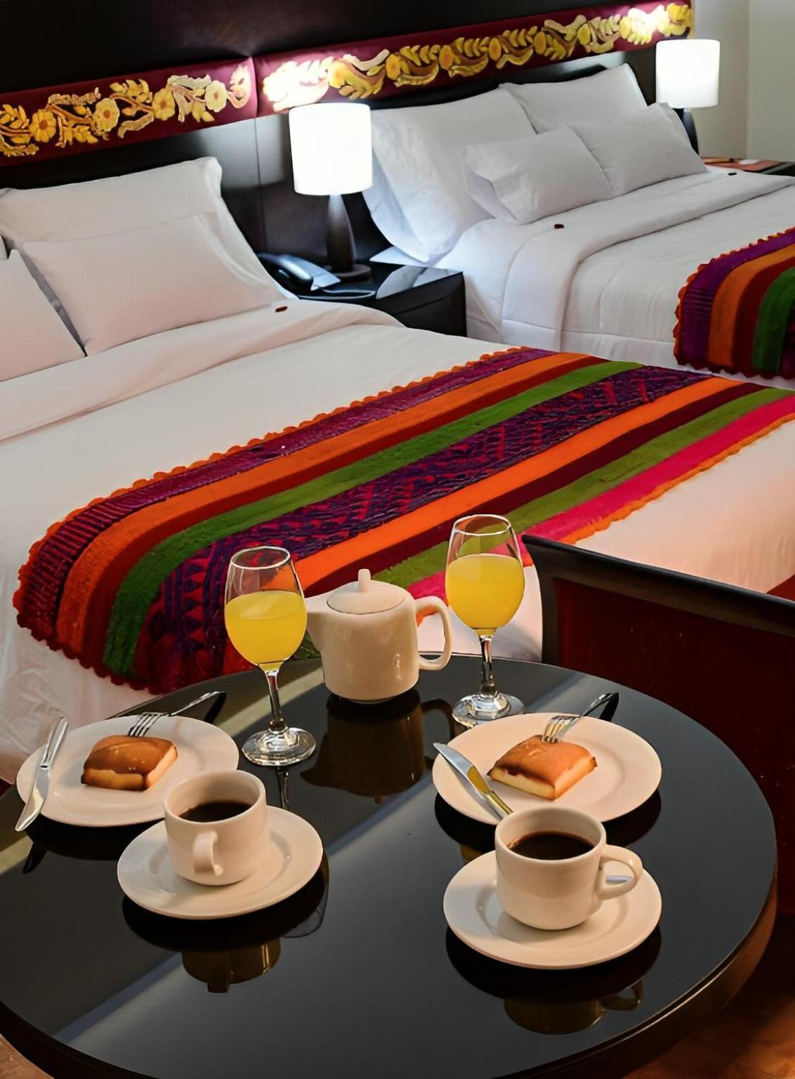 Altipacha Ayacucho Hotel Bagian luar foto