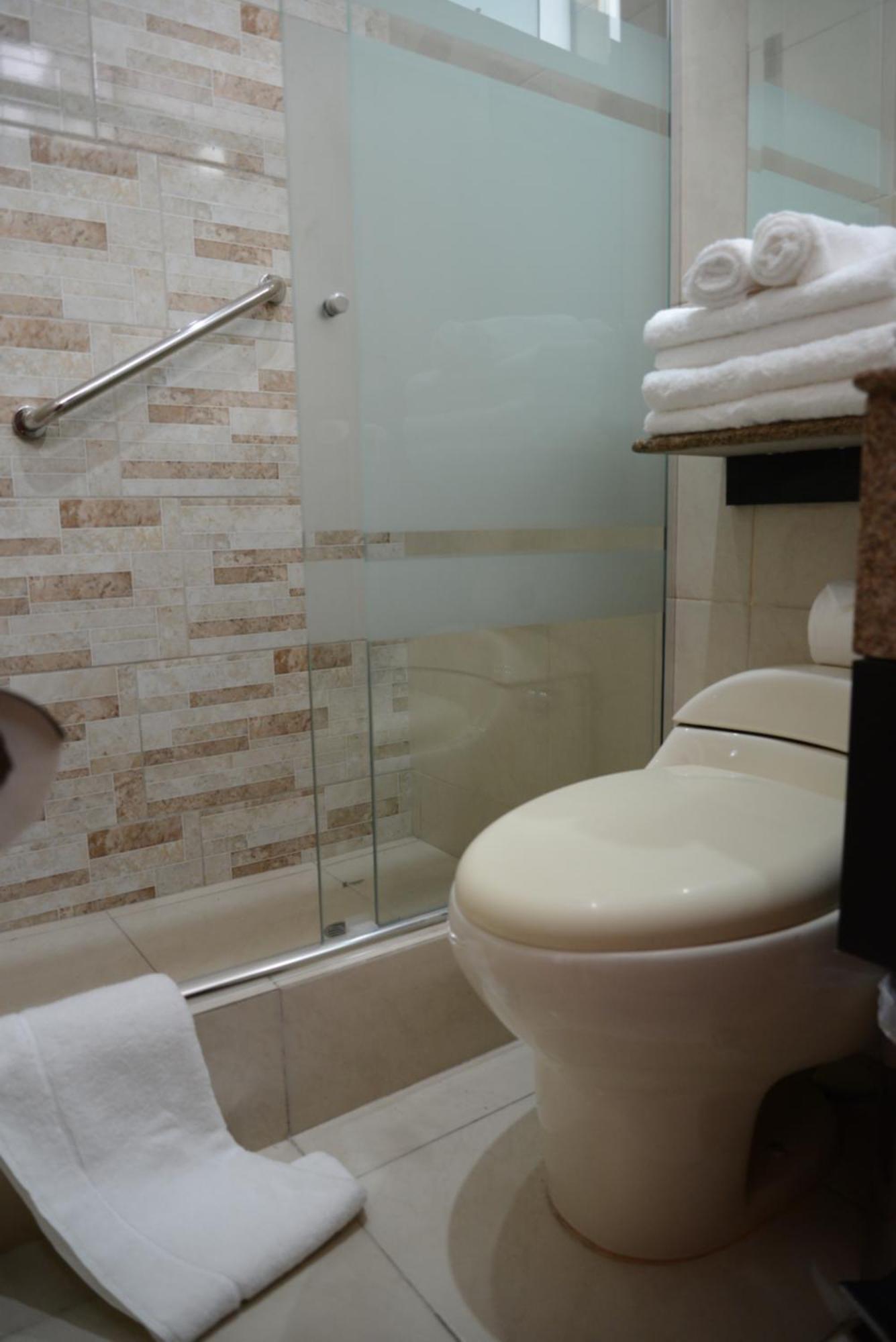 Altipacha Ayacucho Hotel Bagian luar foto