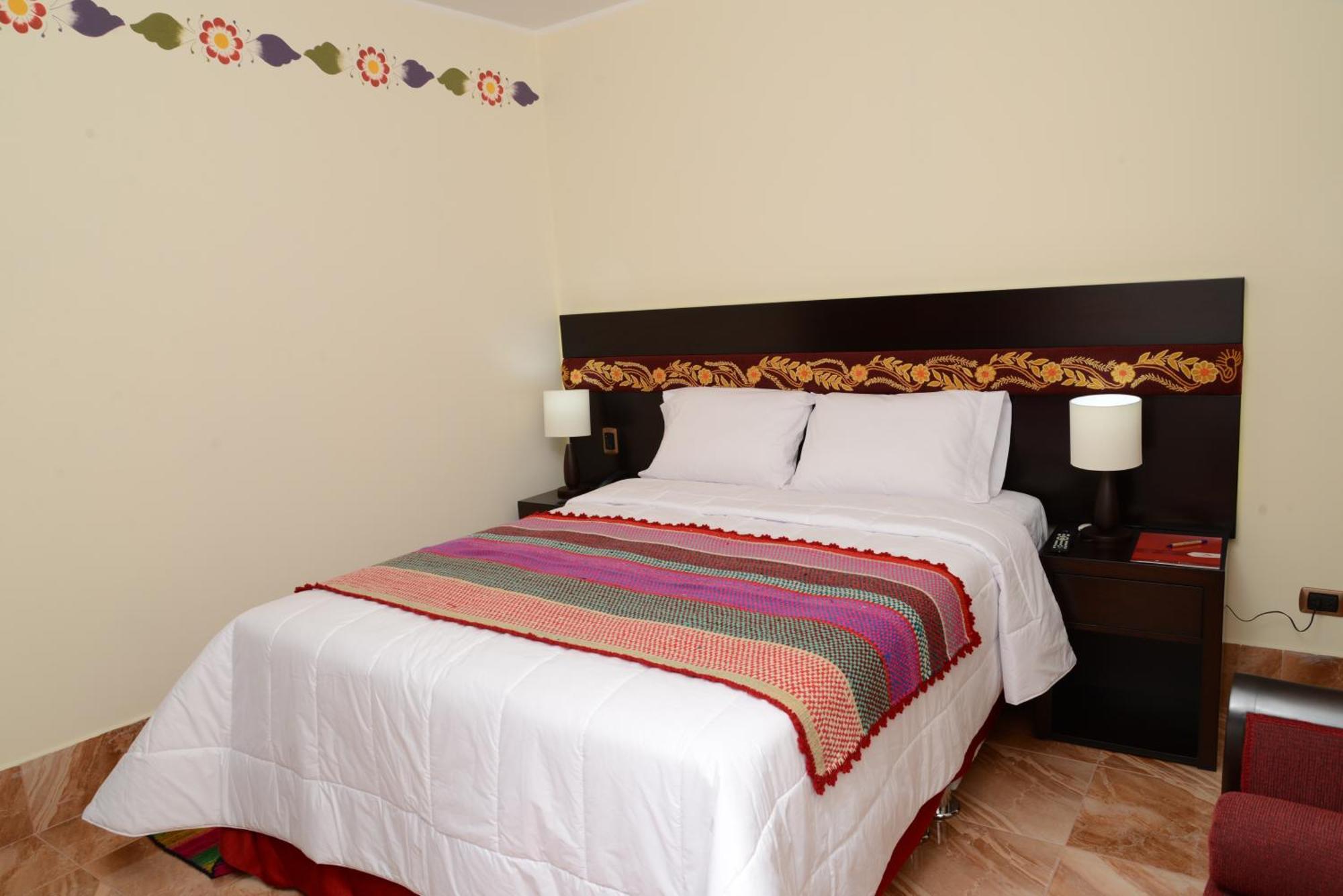 Altipacha Ayacucho Hotel Bagian luar foto