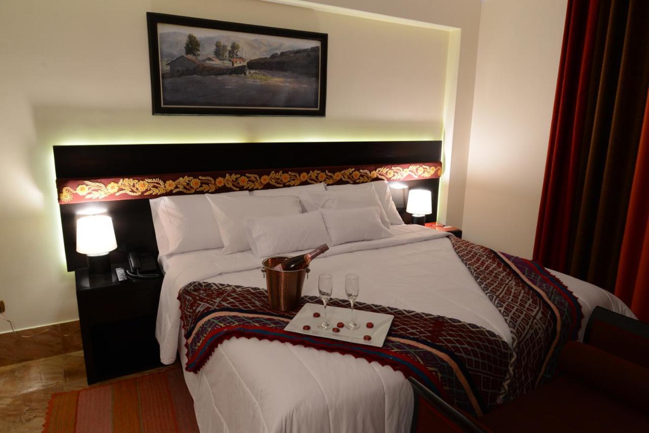 Altipacha Ayacucho Hotel Bagian luar foto