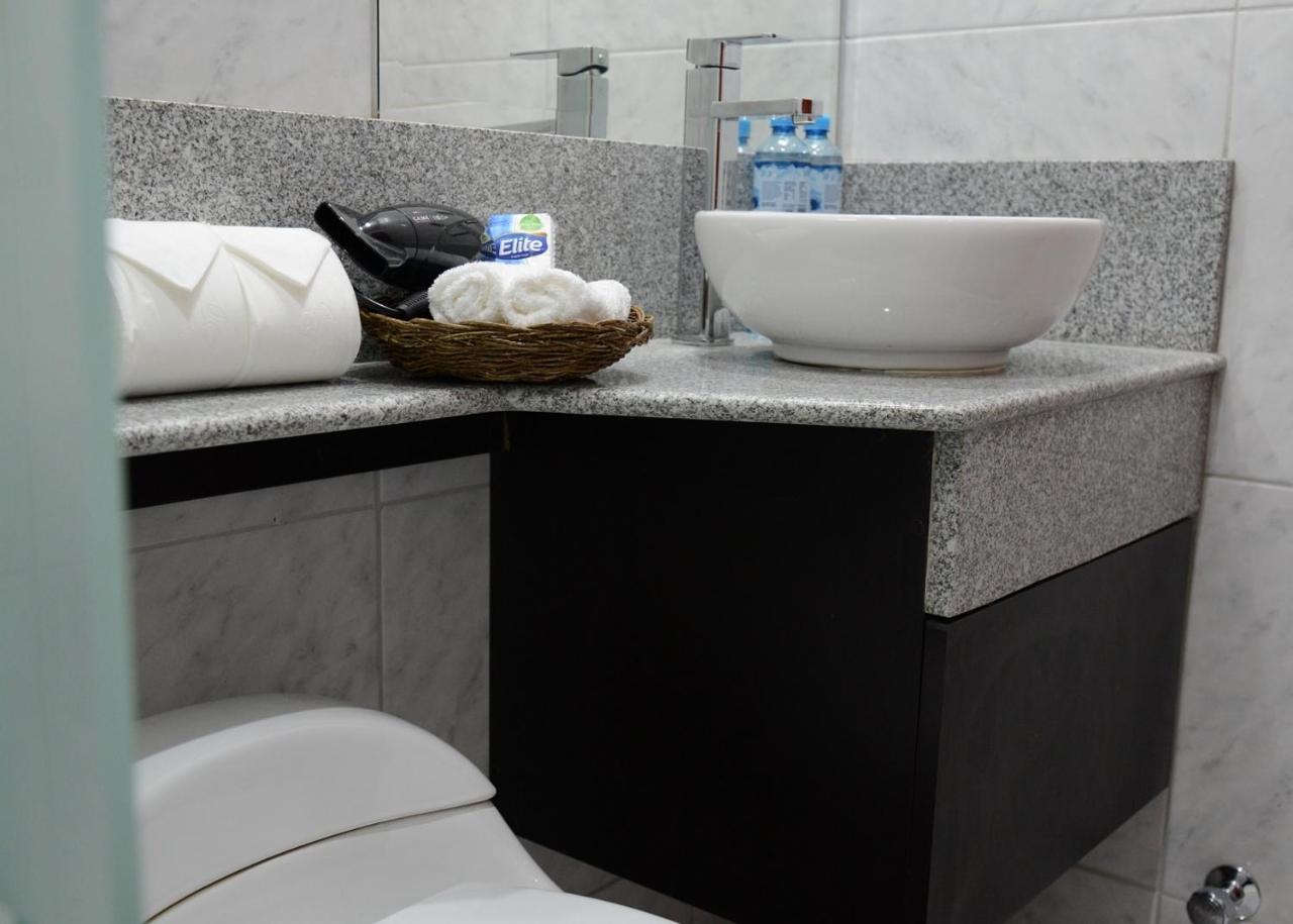 Altipacha Ayacucho Hotel Bagian luar foto