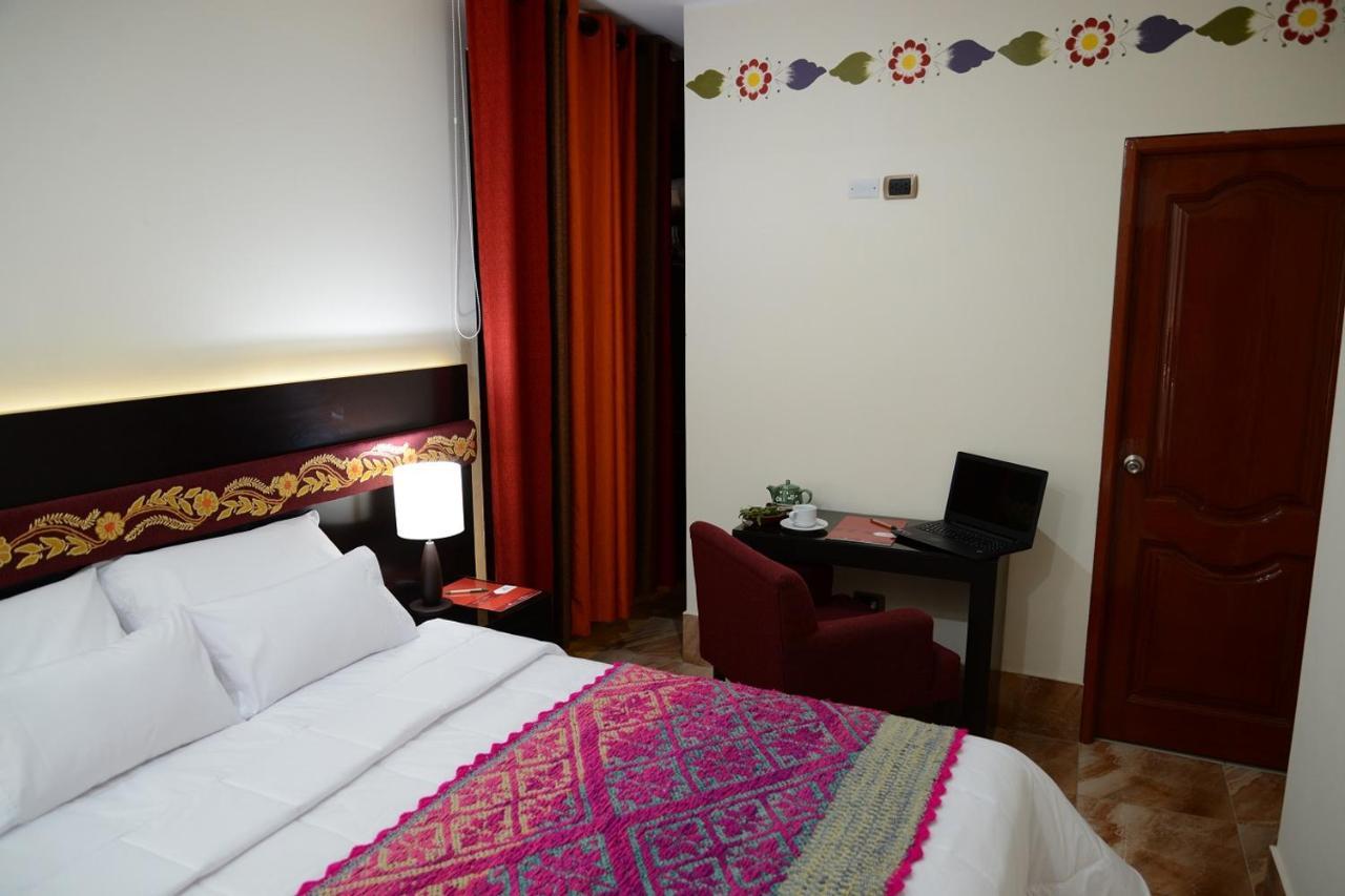 Altipacha Ayacucho Hotel Bagian luar foto